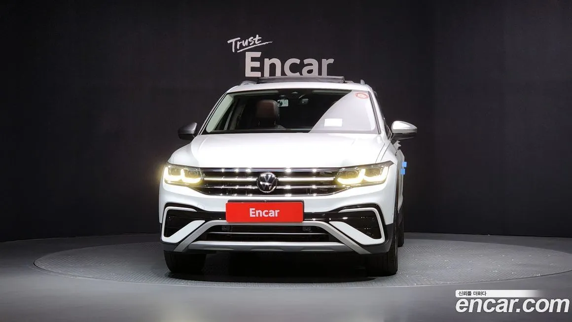 Volkswagen Tiguan 2023 из KR, фото 3