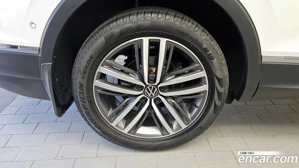 Volkswagen Tiguan 2023 из KR, фото 5