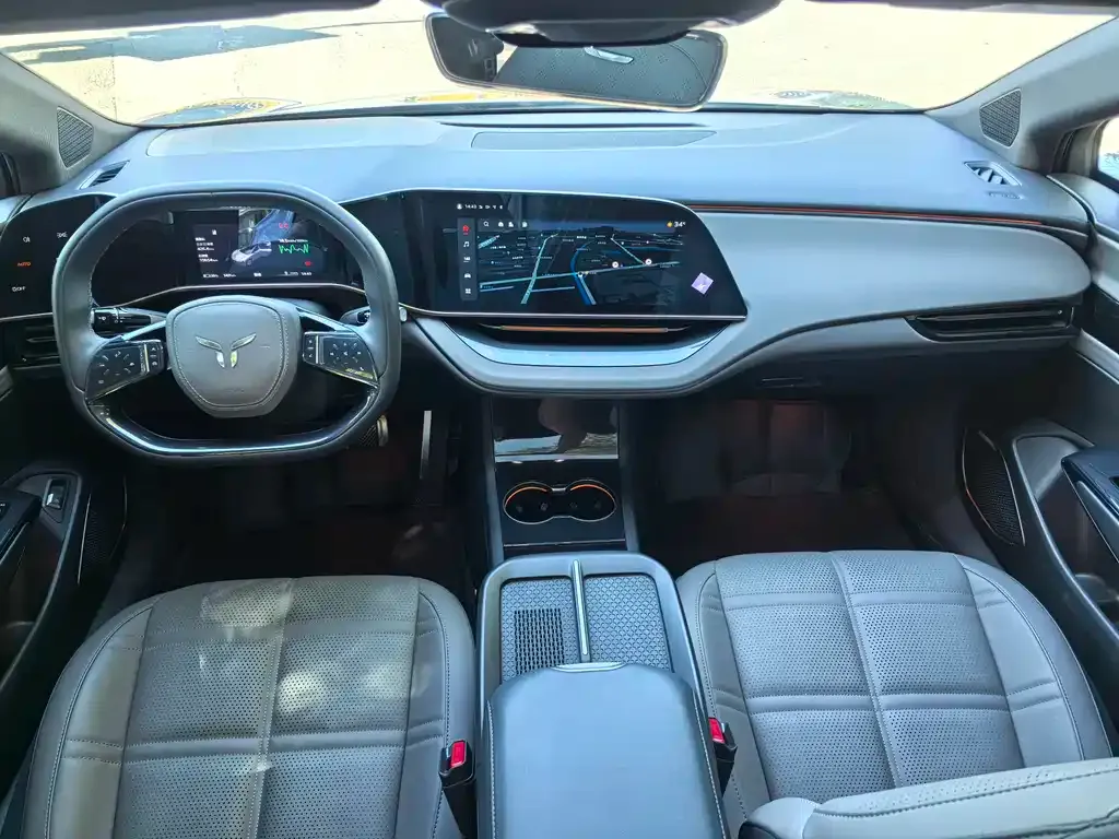 Hongqi EH7 2024 из CN, фото 7