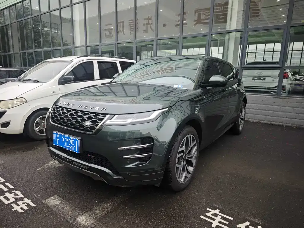 Land Rover Evoque — фото 1