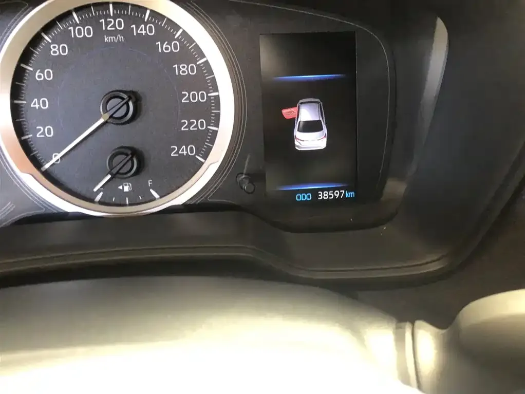 Toyota Corolla 2022 из CN, фото 5