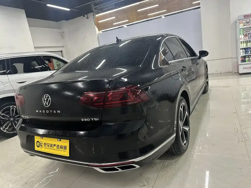 Volkswagen Magotan 2024 из CN, фото 3