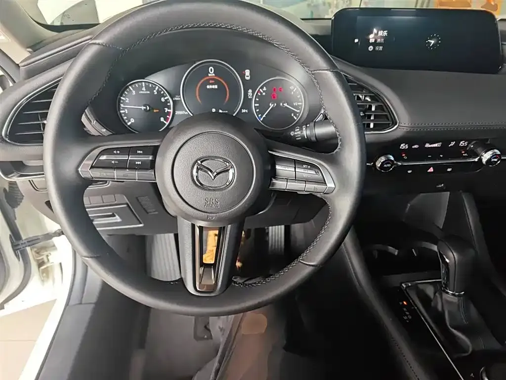 Mazda 3 Axela 2021 из CN, фото 10