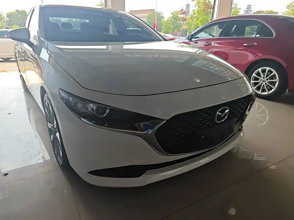 Mazda 3 Axela 2021 из CN, фото 4