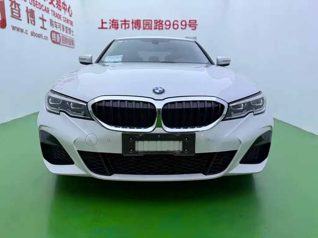 BMW 3 Series 2021 из CN, фото 2