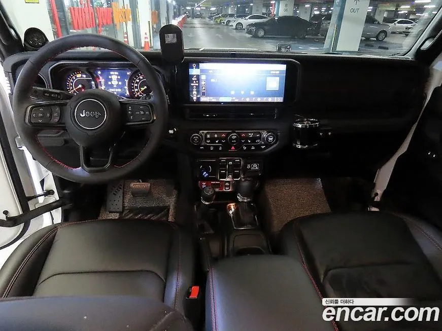 Jeep Wrangler 2024 из KR, фото 10