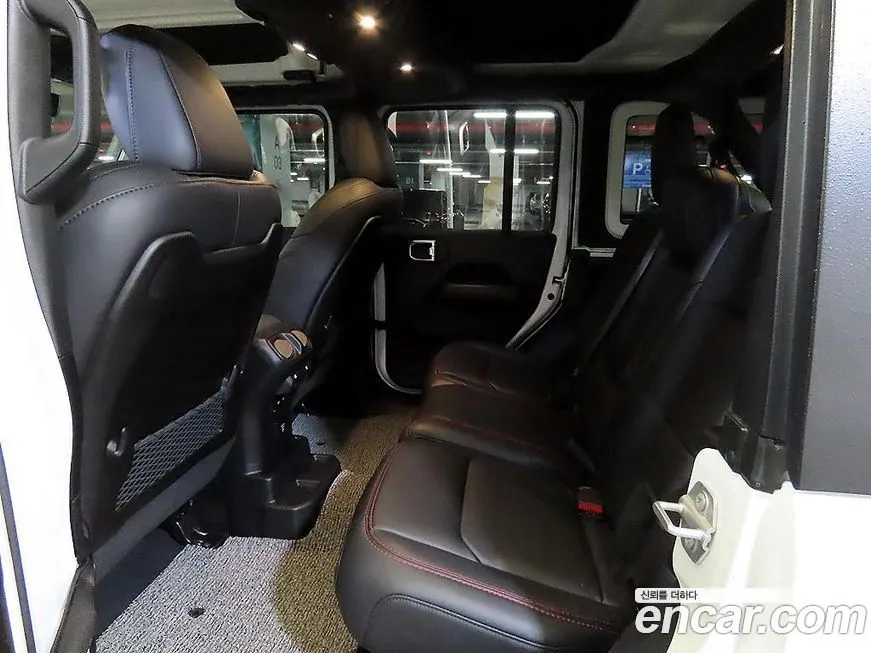 Jeep Wrangler 2024 из KR, фото 7