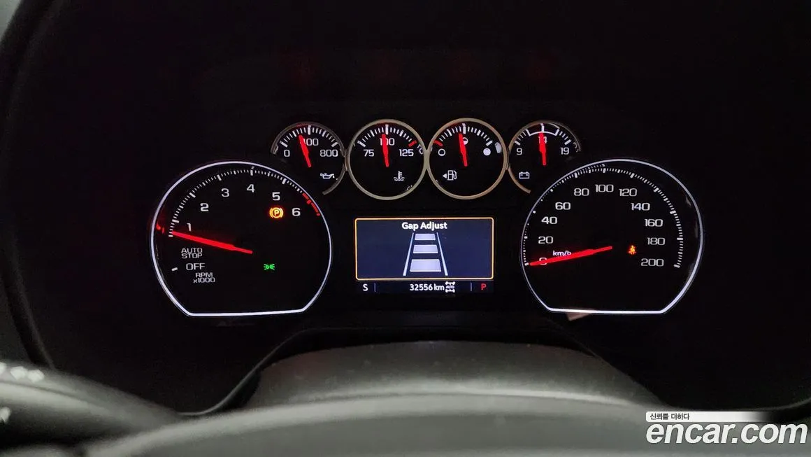 Chevrolet Surburban 2021 из KR, фото 8
