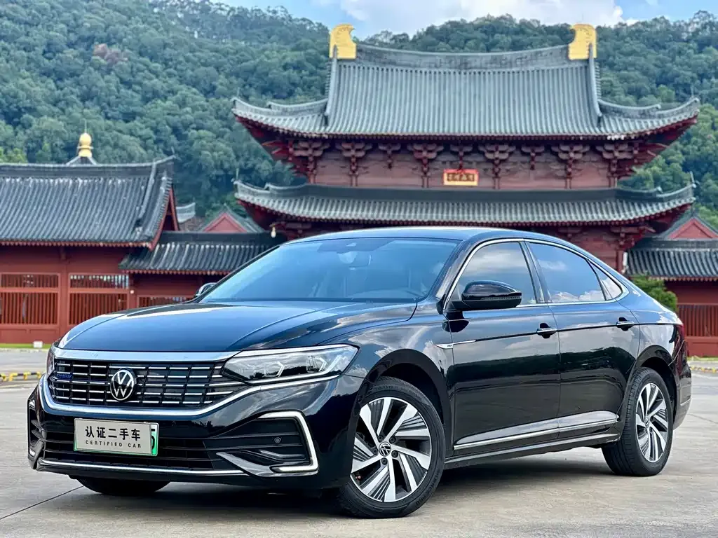 Volkswagen Passat New Energy 2022 из CN, фото 1