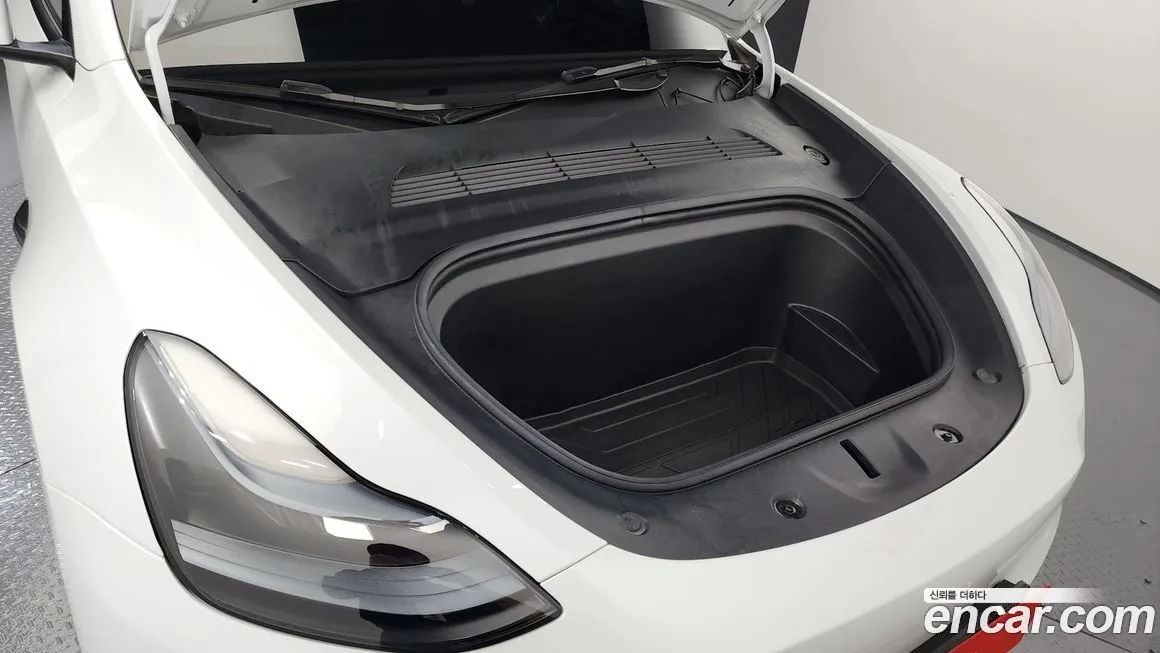 Tesla Model Y 2023 из KR, фото 6