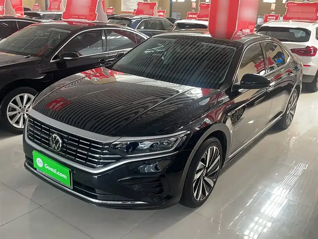 Volkswagen Passat 2023 из CN, фото 2