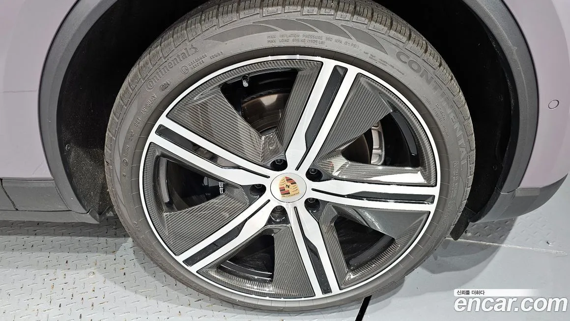 Porsche Macan 2025 из KR, фото 5
