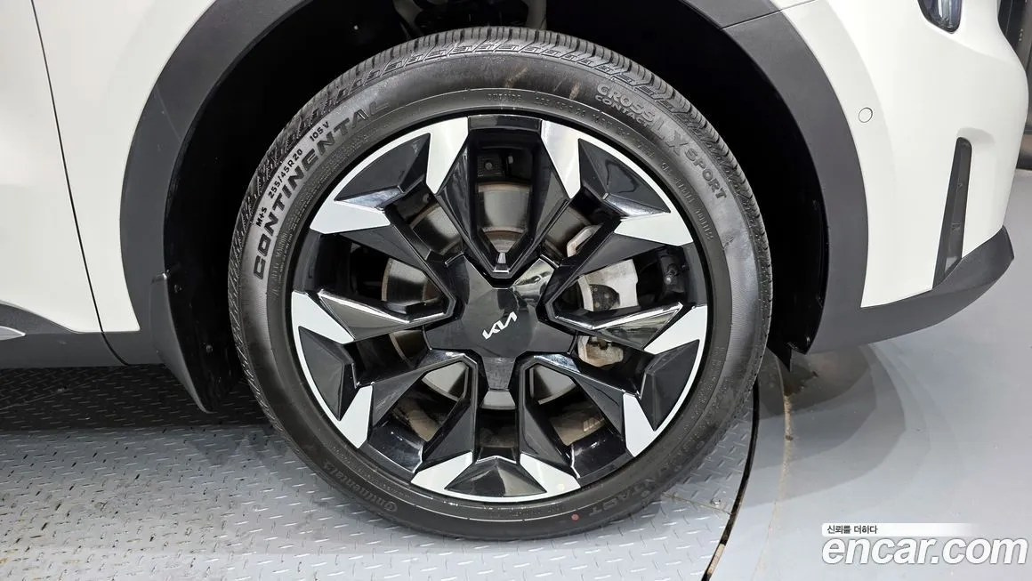 Kia Sorento — фото 5