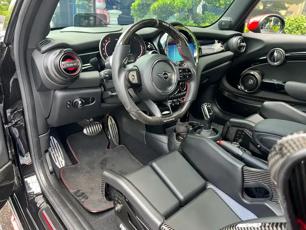 MINI JCW (John Cooper Works) 2022 из CN, фото 2