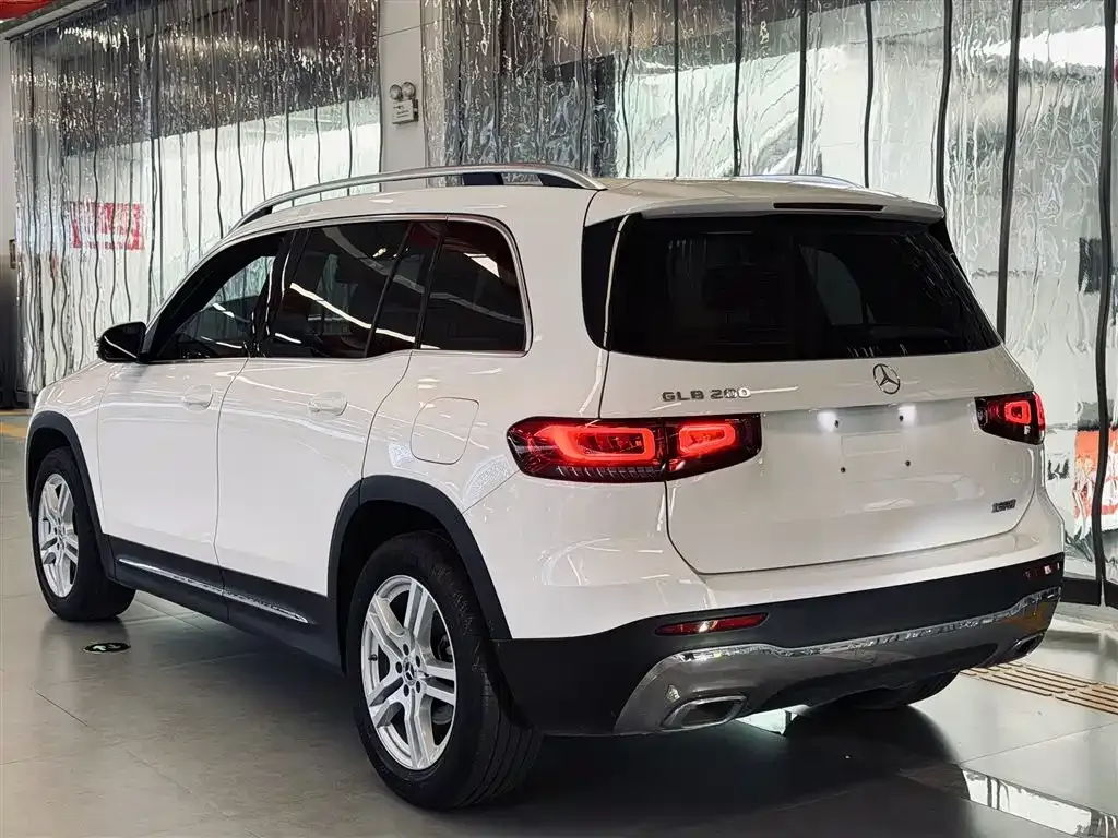Mercedes-Benz GLB 2022 из CN, фото 9