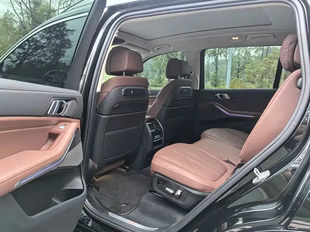 BMW X7 2023 из CN, фото 8