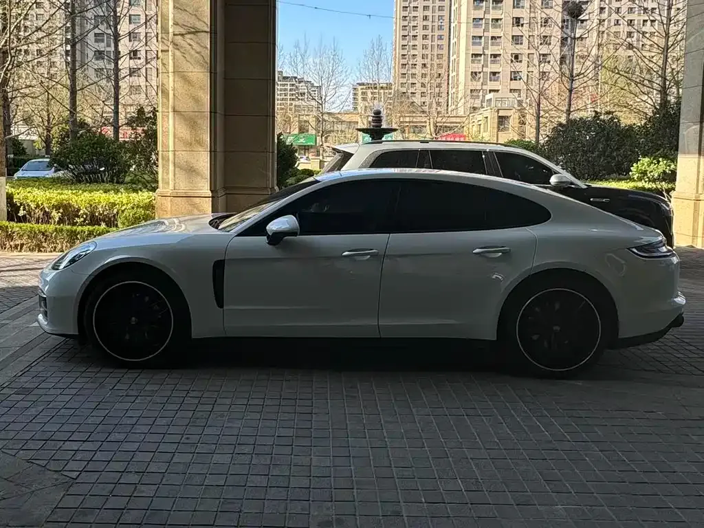 Porsche Panamera 2023 из CN, фото 7