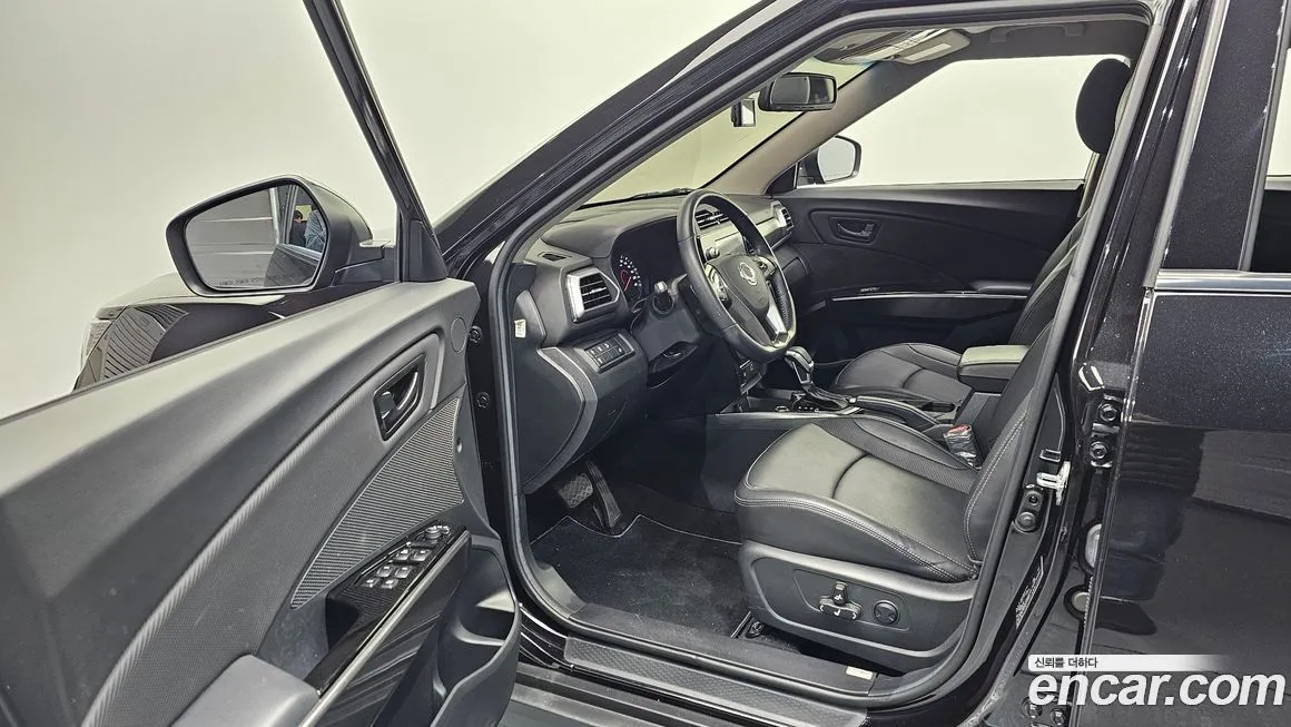 KG Mobility (Ssangyong) TIBOLI 2024 из KR, фото 10