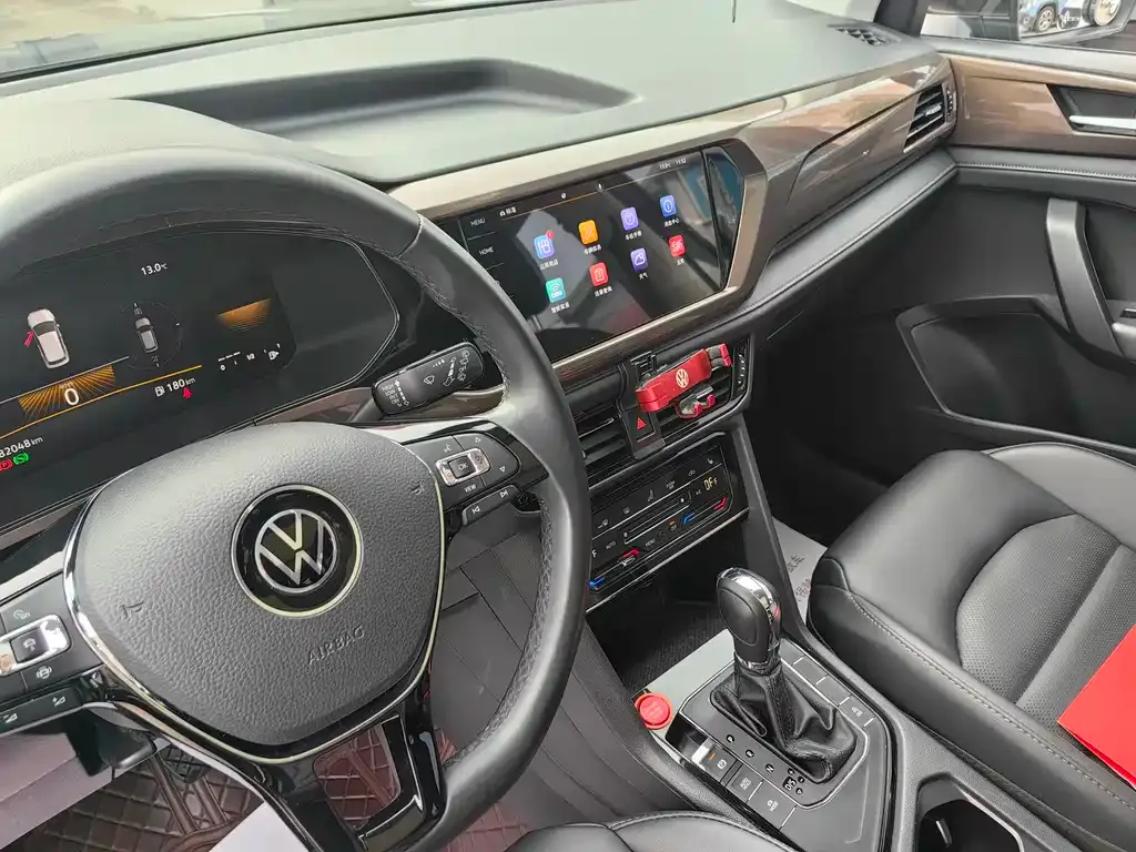 Volkswagen Tharu 2022 из CN, фото 4