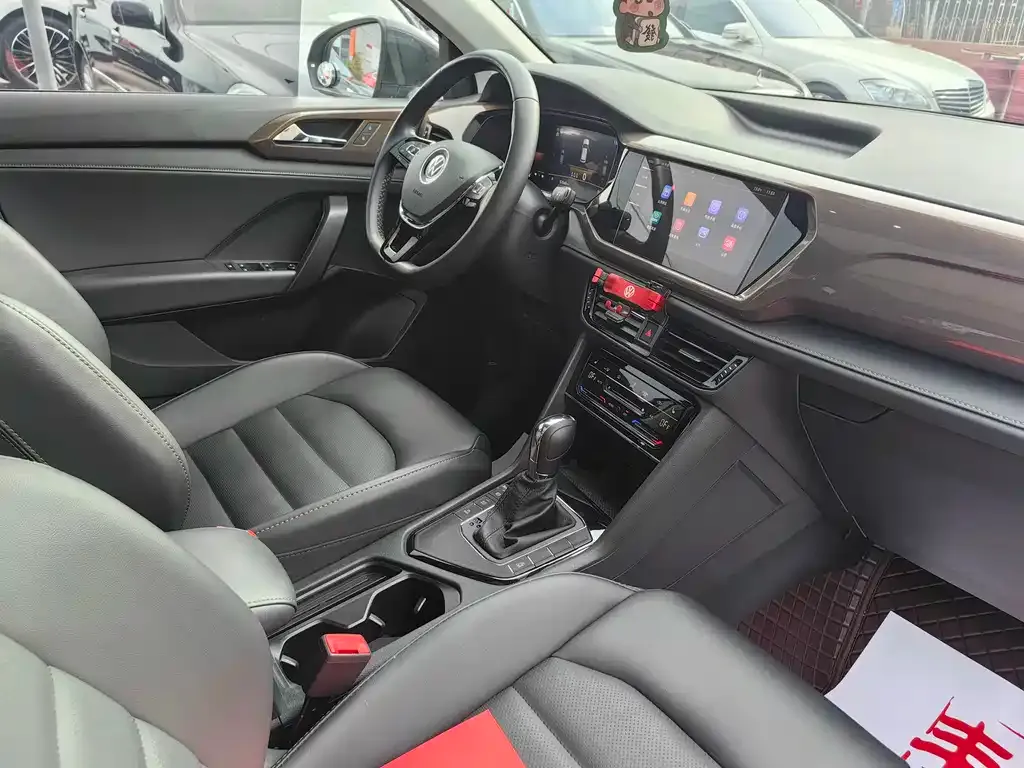 Volkswagen Tharu 2022 из CN, фото 8