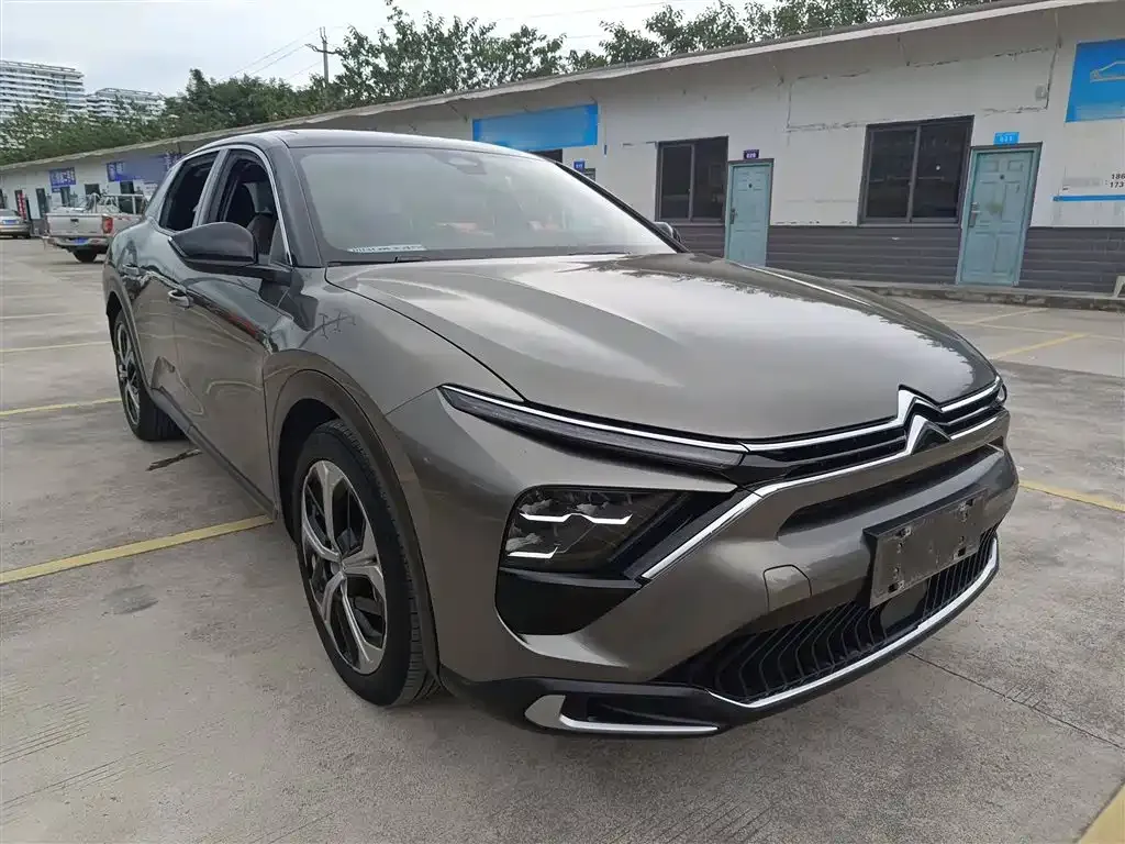 Citroen C5 X 2023 из CN, фото 4