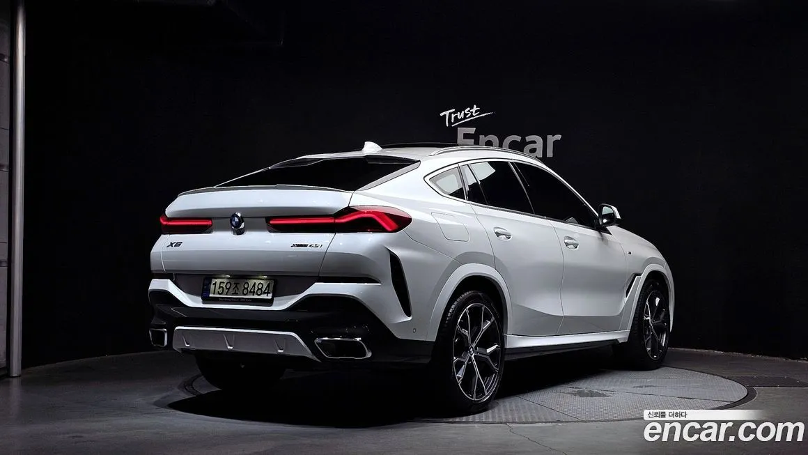 BMW X6 — фото 2