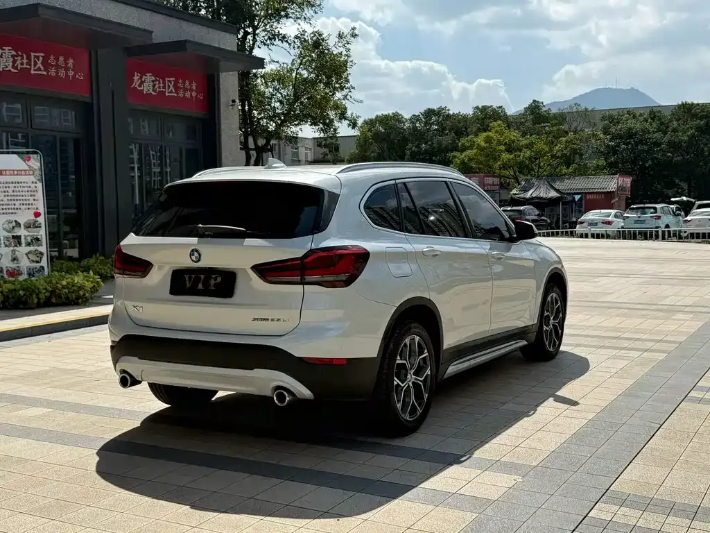 BMW X1 2021 из CN, фото 7
