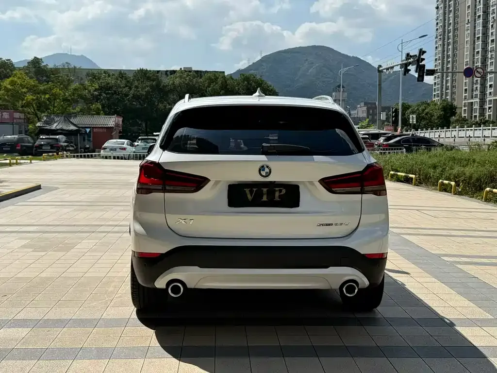 BMW X1 2021 из CN, фото 8