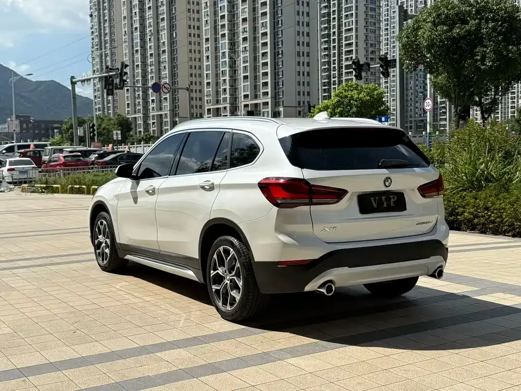 BMW X1 2021 из CN, фото 9