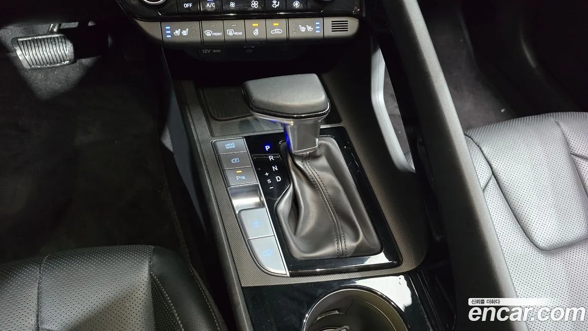 Hyundai AVANTE — фото 9