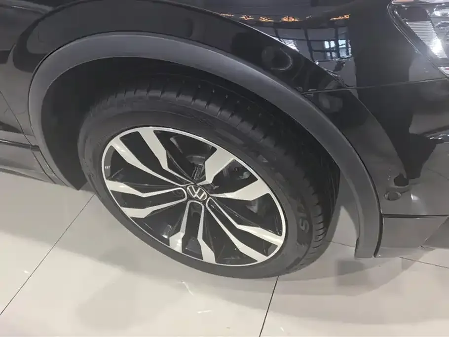 Volkswagen Tiguan L New Energy 2021 из CN, фото 6