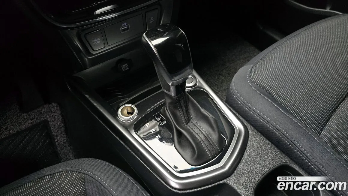 KG Mobility (Ssangyong) TIBOLI 2023 из KR, фото 9