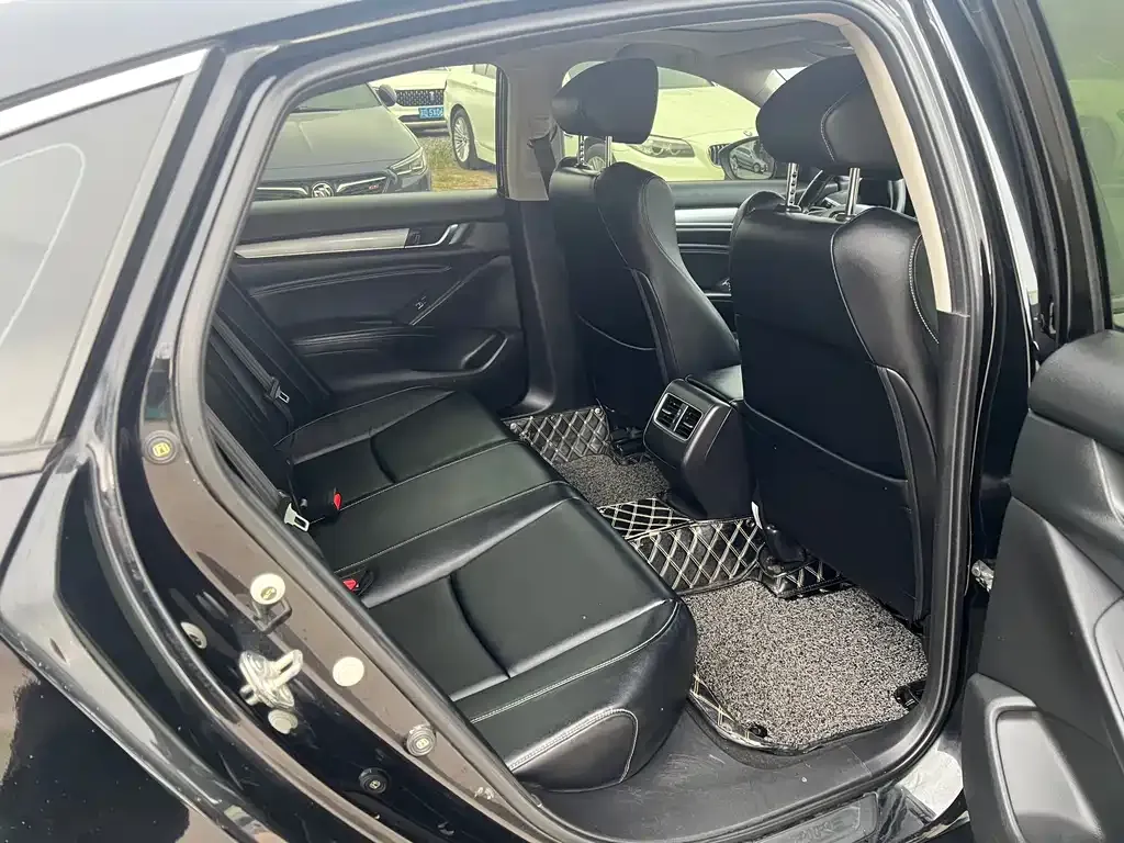 Honda Inspire 2021 из CN, фото 10