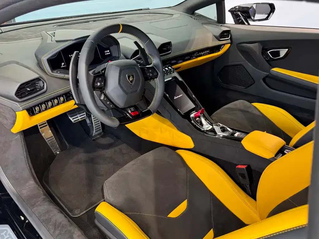 Lamborghini Huracan 2024 из CN, фото 5