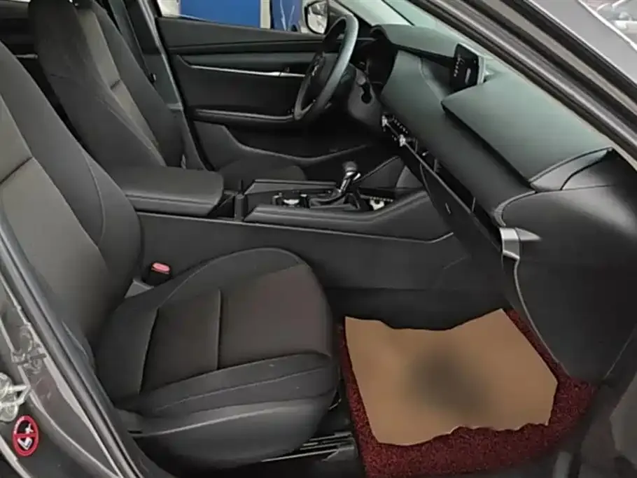 Mazda 3 Axela 2022 из CN, фото 8