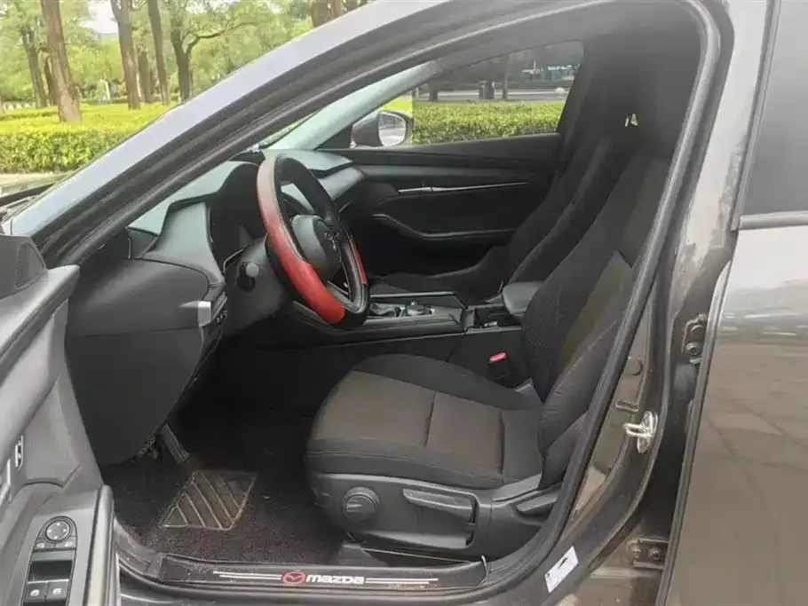 Mazda 3 Axela 2022 из CN, фото 9