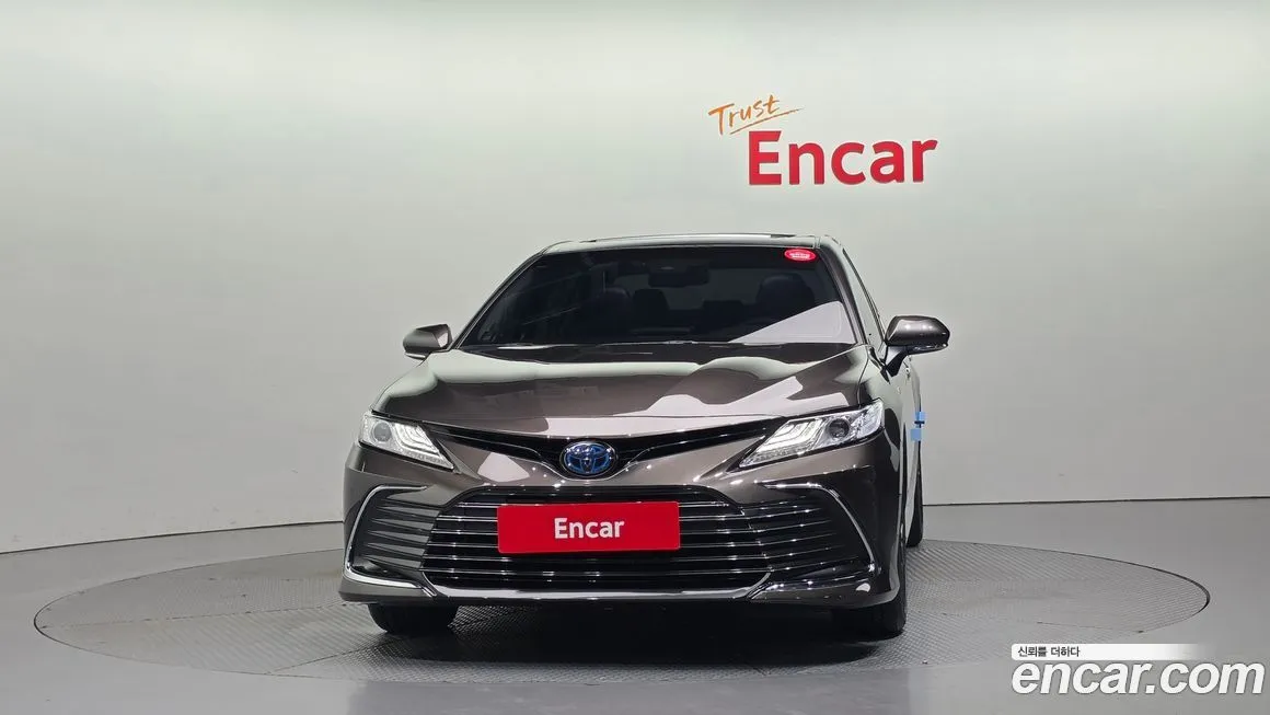 Toyota Camry 2023 из KR, фото 3