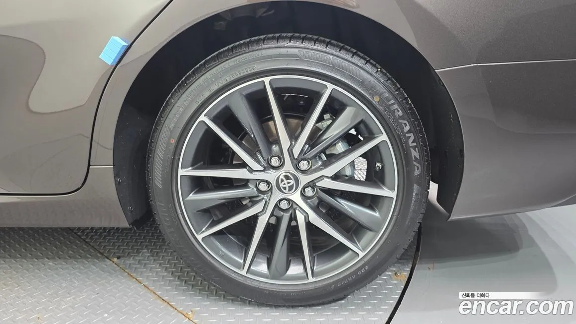 Toyota Camry 2023 из KR, фото 5
