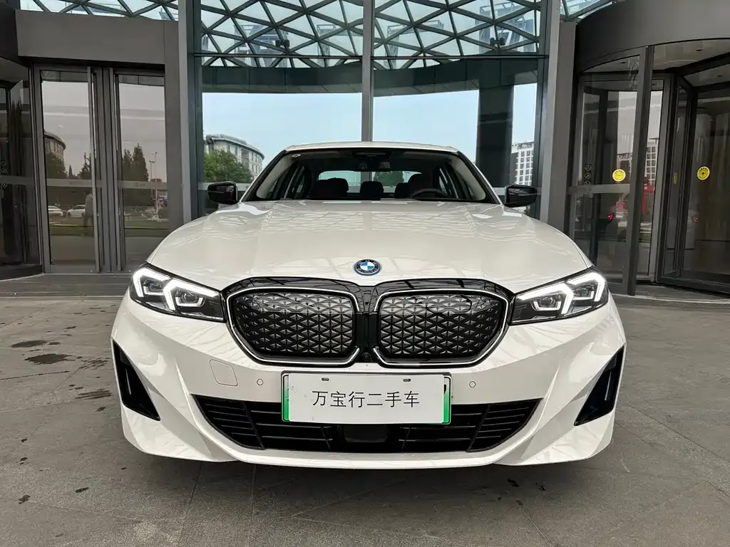 BMW i3 2024 из CN, фото 3