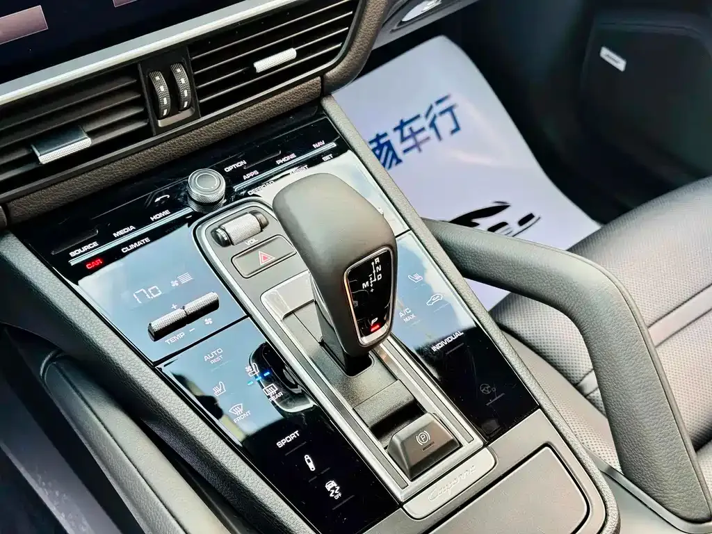Porsche Cayenne 2022 из CN, фото 10