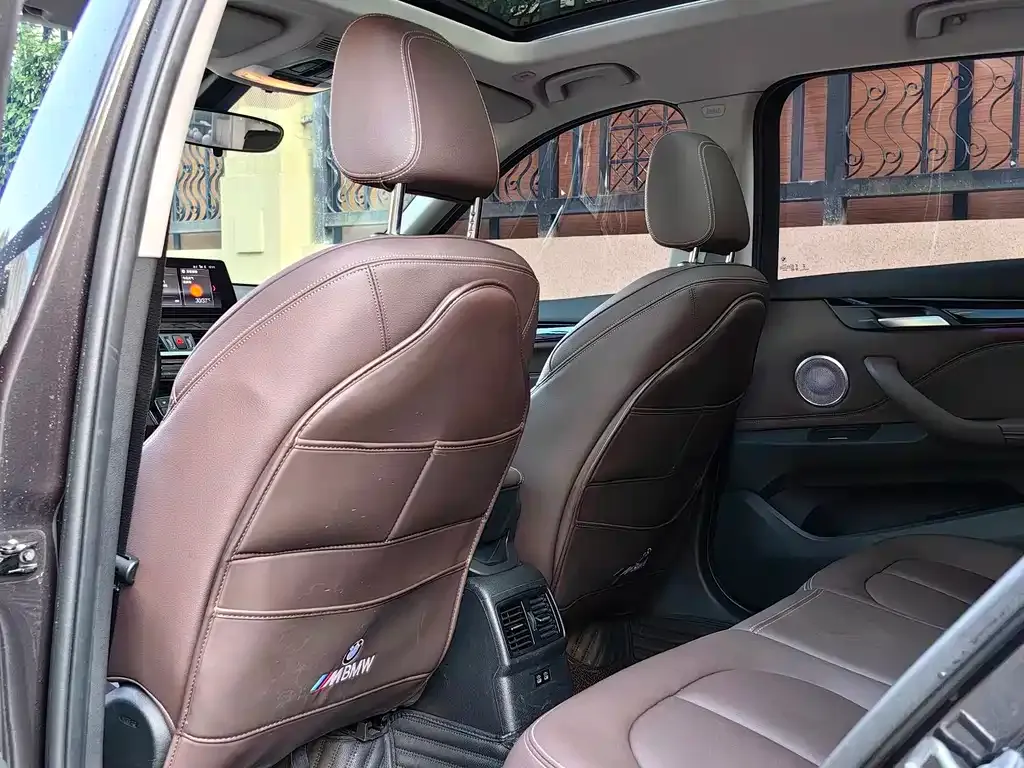 BMW X1 2023 из CN, фото 10