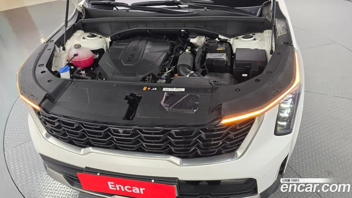 Kia Sorento — фото 6