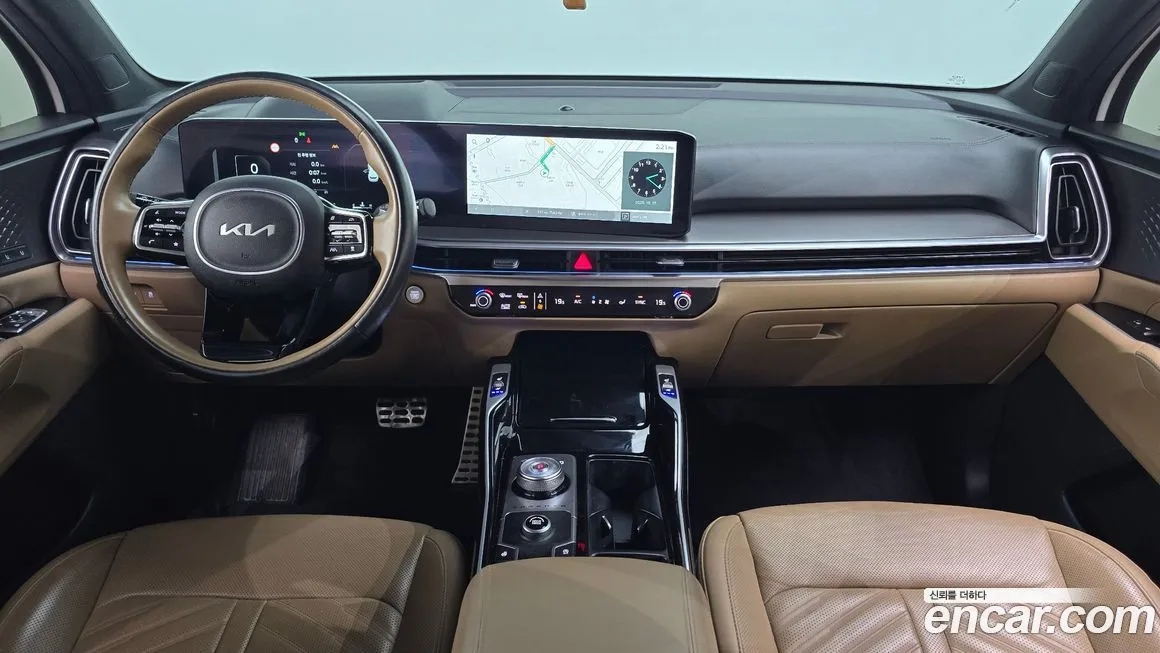 Kia Sorento — фото 7