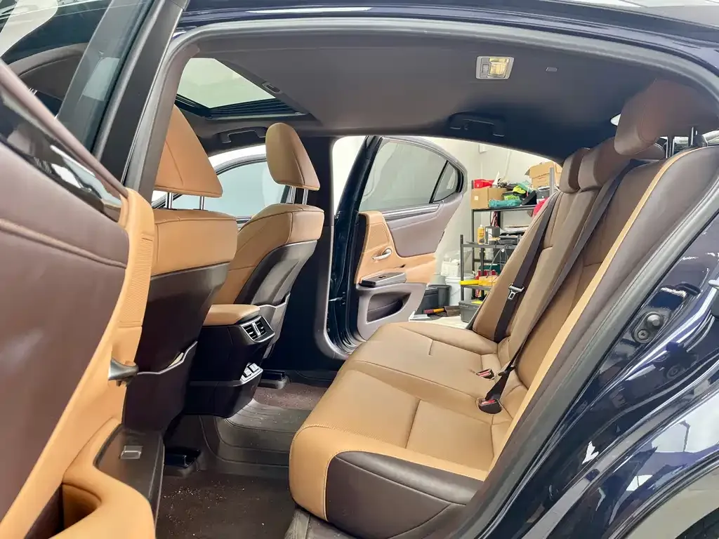 Lexus ES 2021 из CN, фото 10