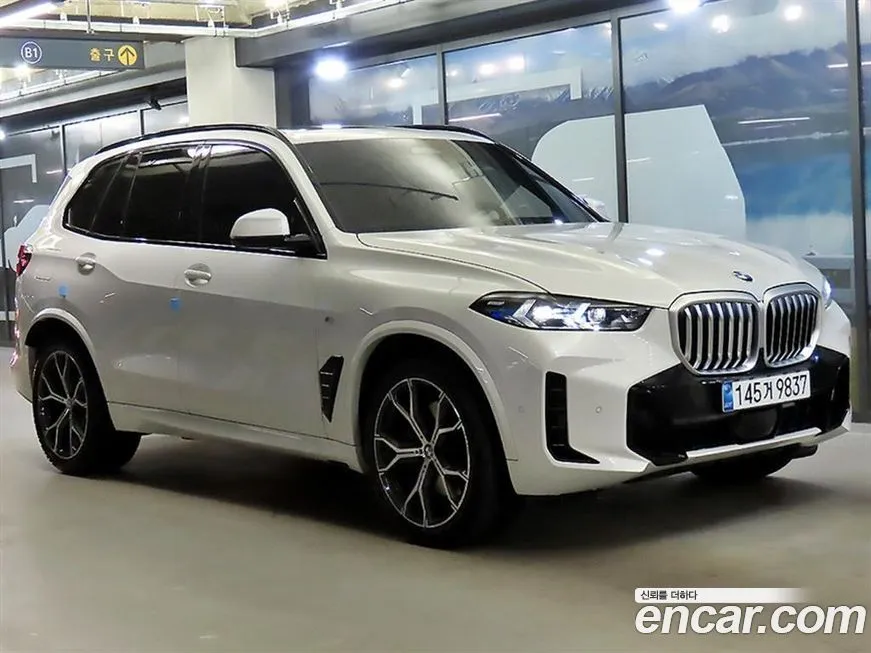 BMW X5 — фото 1