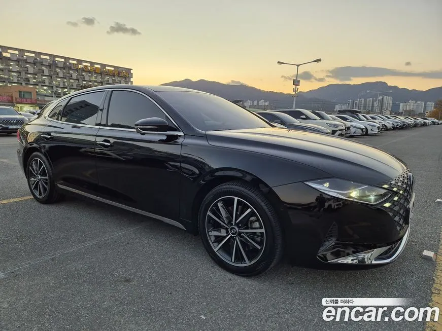 Hyundai Grandeur 2022 из KR, фото 2