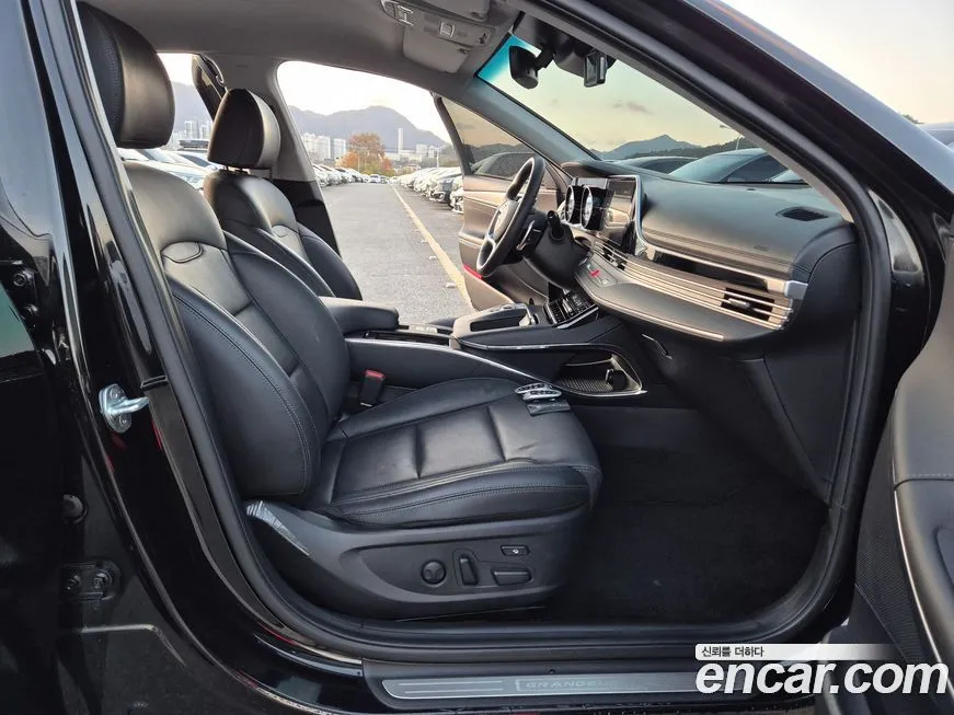 Hyundai Grandeur 2022 из KR, фото 8