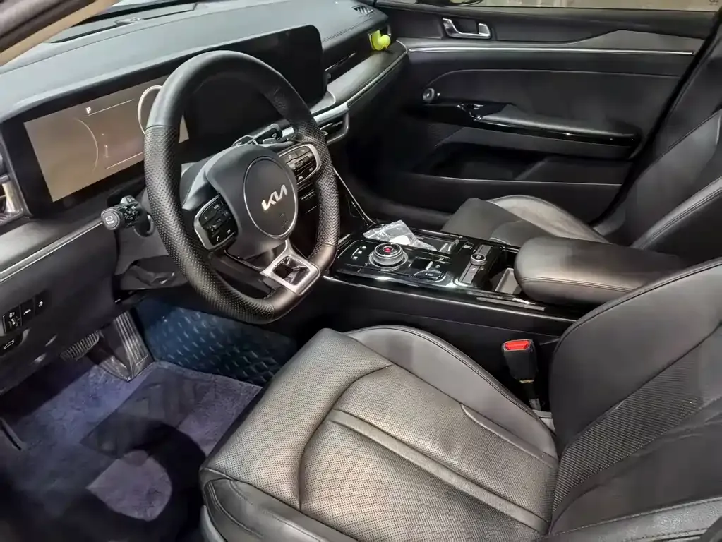 Kia K5 2024 из CN, фото 7