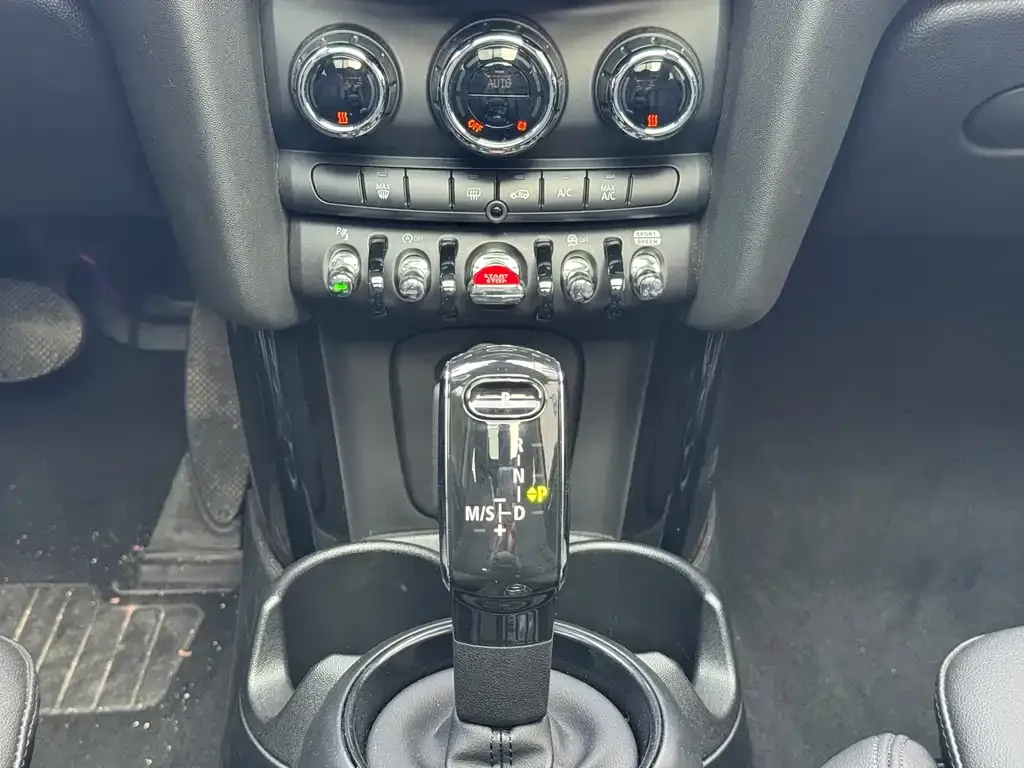MINI Cooper (3-door) 2022 из CN, фото 10