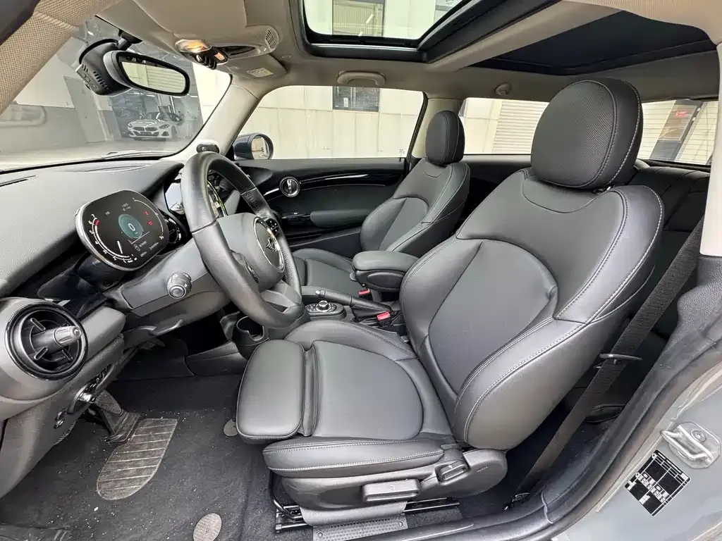 MINI Cooper (3-door) 2022 из CN, фото 8